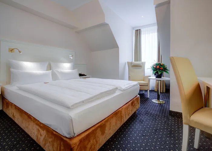 Hotel Fuerst Bismarck 3*